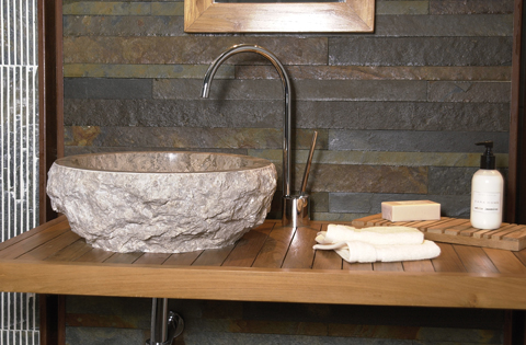 Vasques en travertin